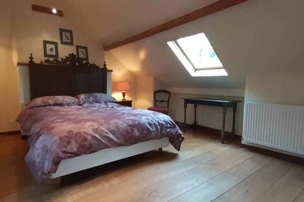 Private Farmhouse For Six In The Countryside Saint-Pierre-sur-Orthe Buitenkant foto