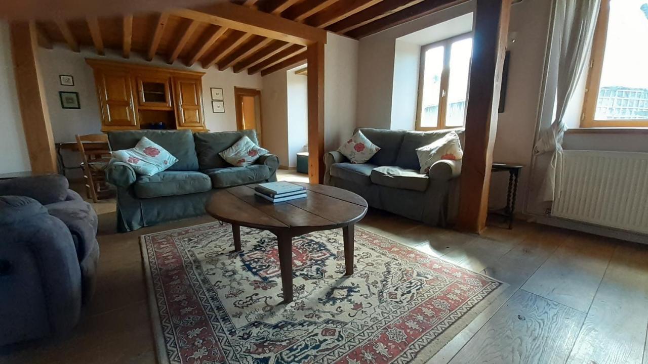 Private Farmhouse For Six In The Countryside Saint-Pierre-sur-Orthe Buitenkant foto