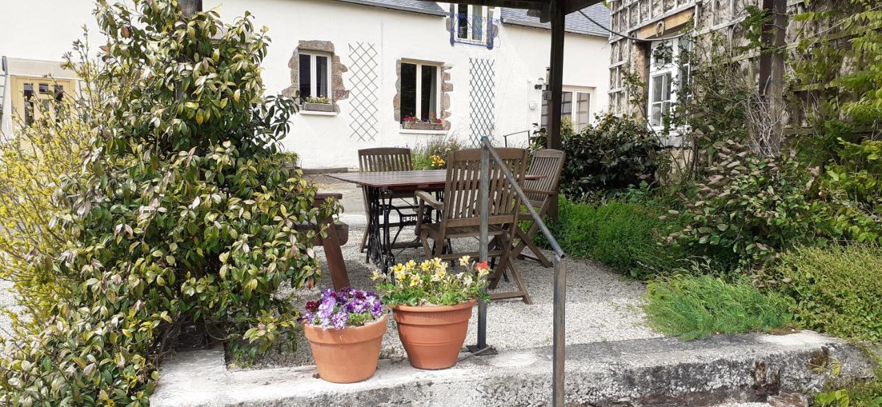 Private Farmhouse For Six In The Countryside Saint-Pierre-sur-Orthe Buitenkant foto