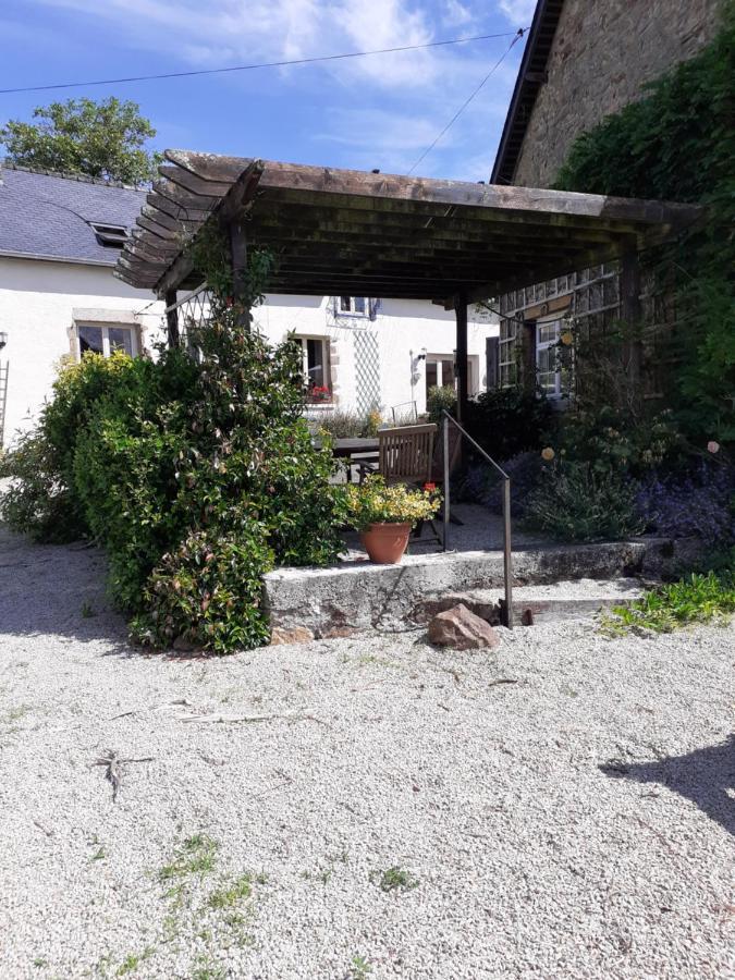Private Farmhouse For Six In The Countryside Saint-Pierre-sur-Orthe Buitenkant foto